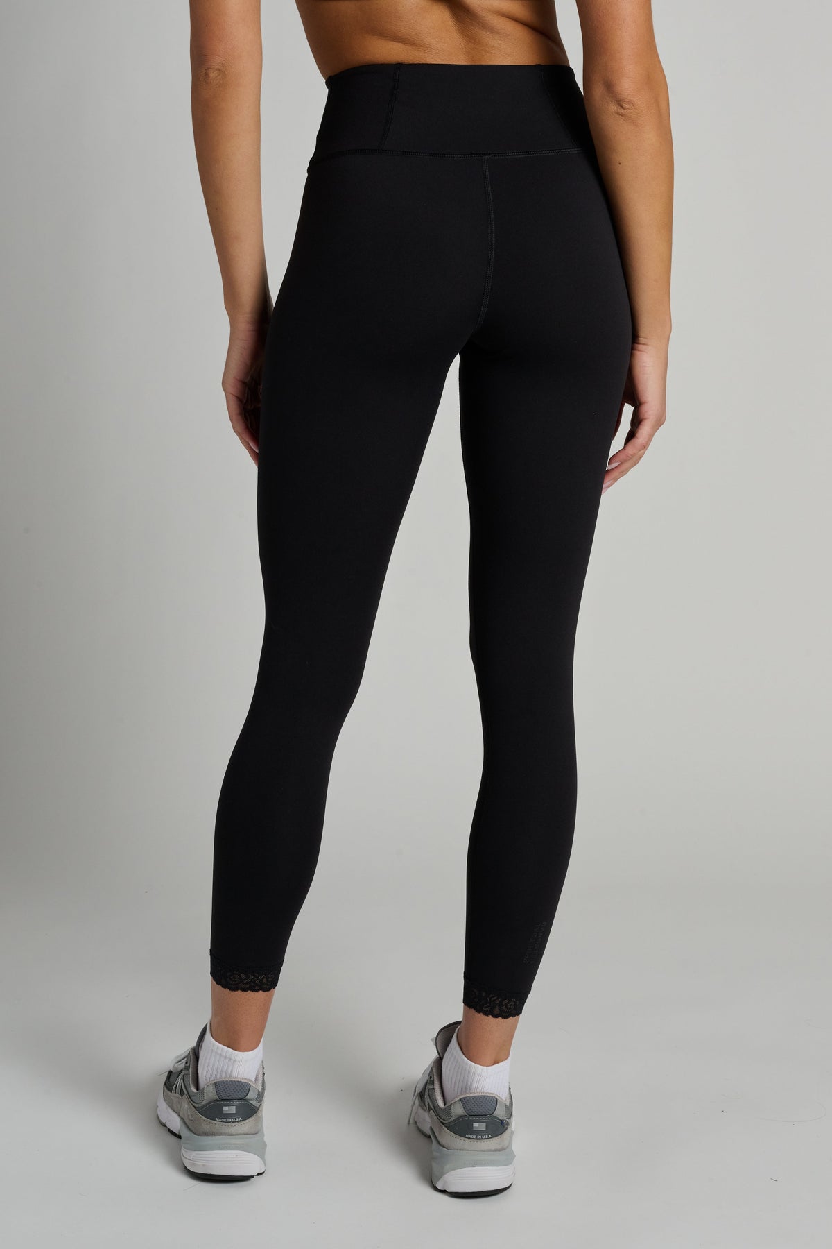 Lotus Lace Legging