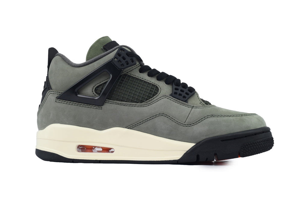 Jordan 4s Retro OG SP Undefeated 2025 IB1519-200