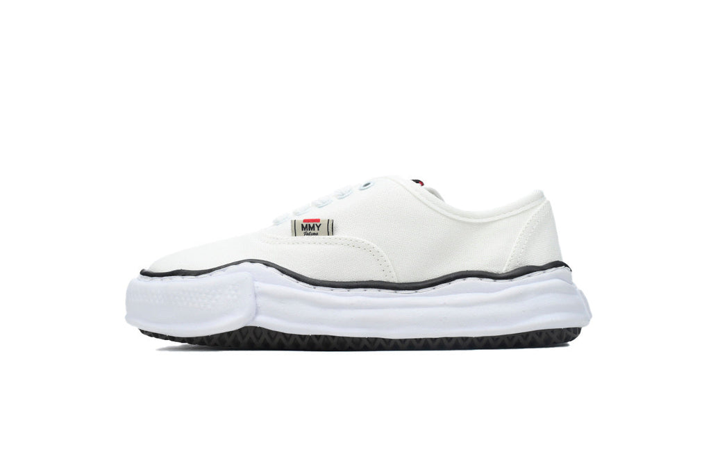 Maison Mihara Yasuhiro White Black NO.716 A02FW704