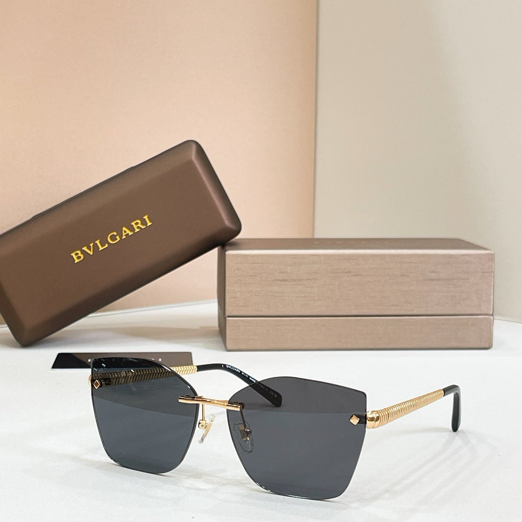 Bvlgari BV 40083U Sunglasses